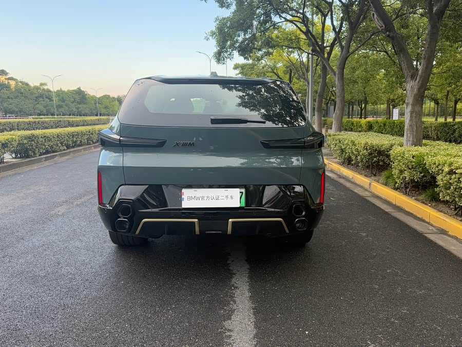 BMW XM 2024 car image #7