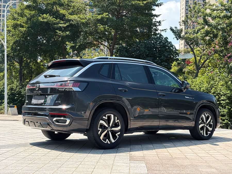 Volkswagen Tayron GTE 2023 #7 Volkswagen Tayron GTE 2023 car image #7