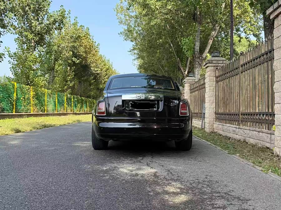 Rolls-Royce Phantom 2008 car image #7