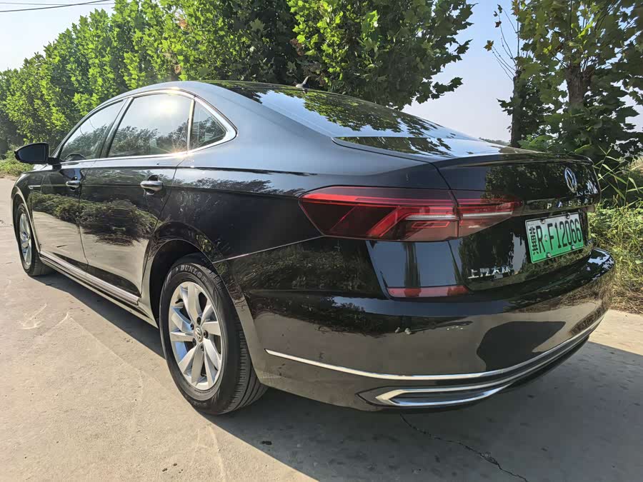 Volkswagen Passat New Energy 2019 immagine di auto #7