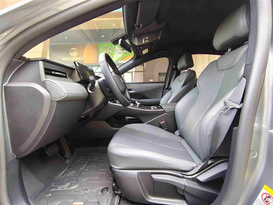 BYD Qin Plus 2025 #7 BYD Qin Plus 2025 car image #7