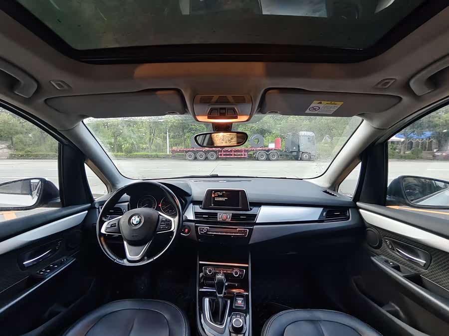 BMW 2 Series Tourer 2016 car image #7