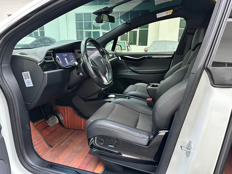 Tesla Model X 2017 #7 Tesla Model X 2017 car image #7