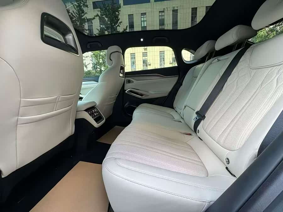 BYD SongL EV 2024 car image #7