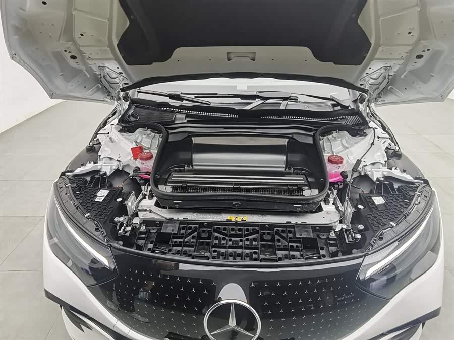 Mercedes-Benz EQE Class 2023 car image #7