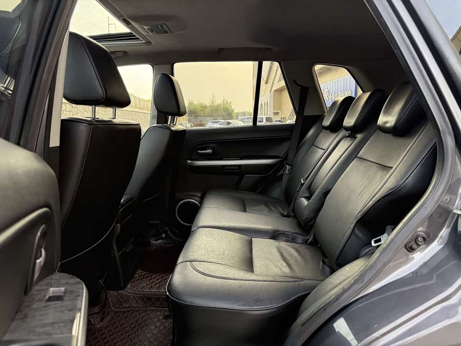 铃木 超级维特拉 2009 汽车图片 #7