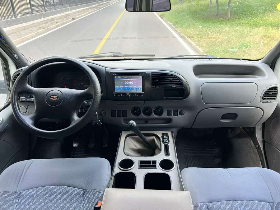 Ford Transit Classic 2015 #7 Ford Transit Classic 2015 car image #7