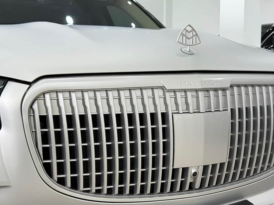 Mercedes-Benz Maybach GLS 2021 imagen de coche #7