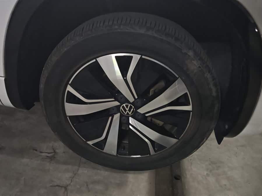 Volkswagen Tayron GTE 2021 car image #7