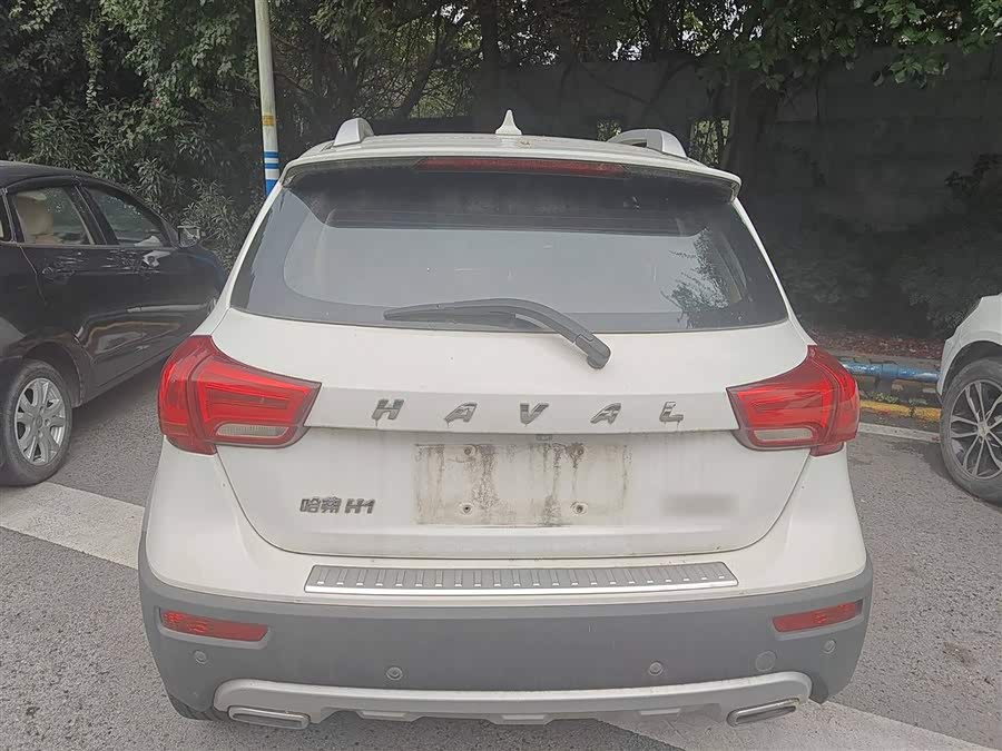 Haval H1 2015 car image #7