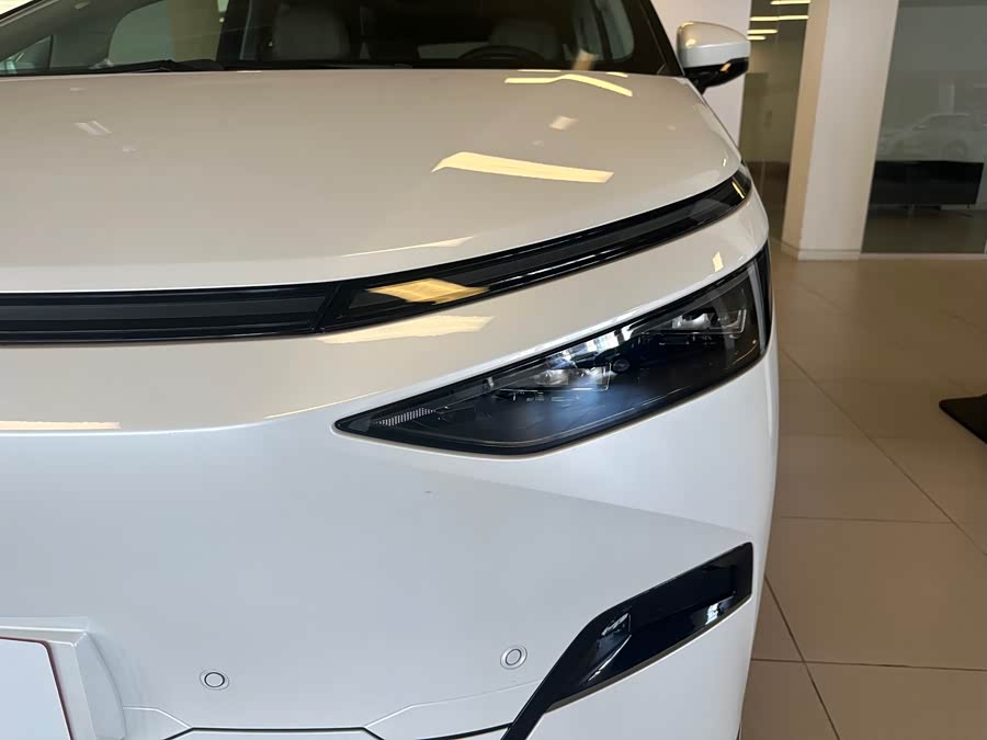 Xpeng X9 2024 imagem de carro #7