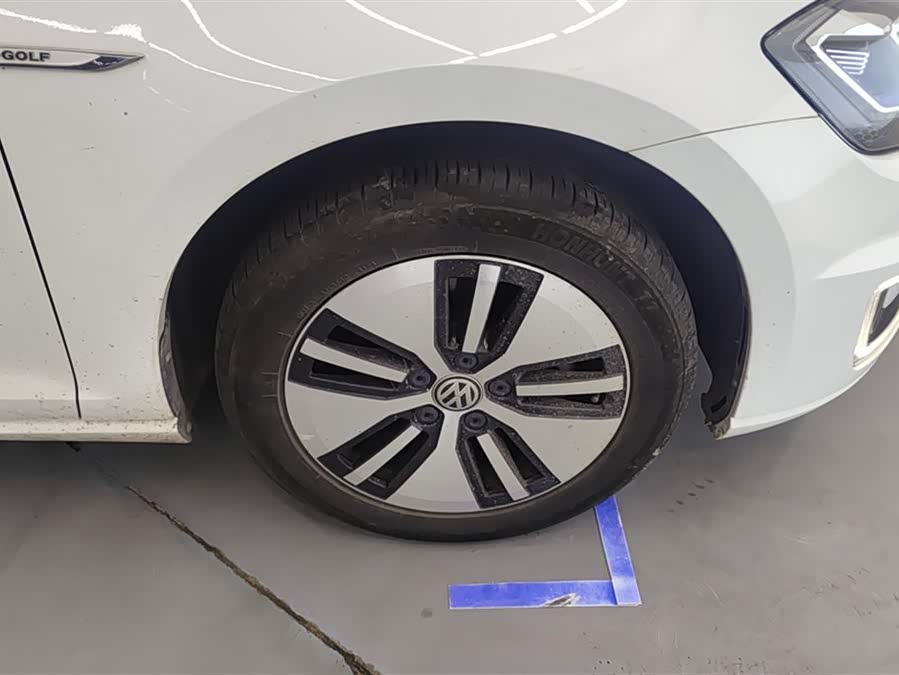 Volkswagen Golf Pure Electric 2021 imagen de coche #7