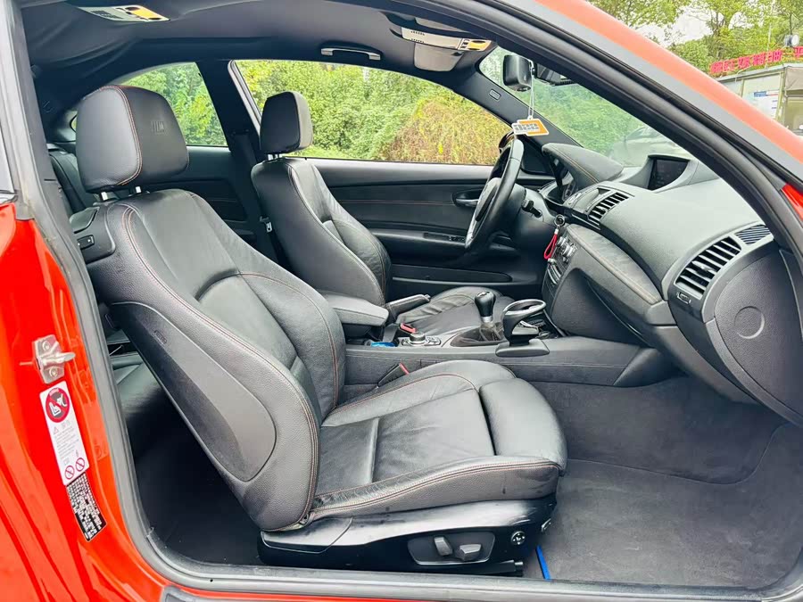 BMW 1 Series M 2012 car image #7