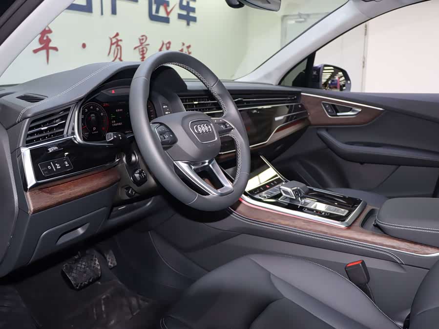 奥迪 奥迪Q7 2025 汽车图片 #7