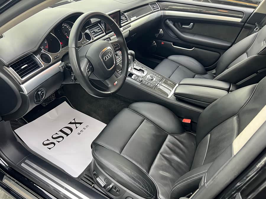 Audi S8 2008 car image #7
