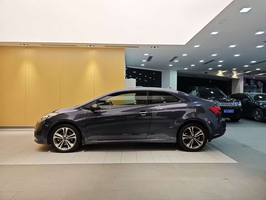 起亚 速迈 2014 汽车图片 #7