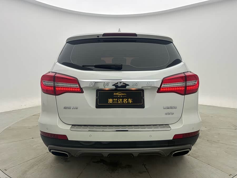 Haval H8 2017 car image #7