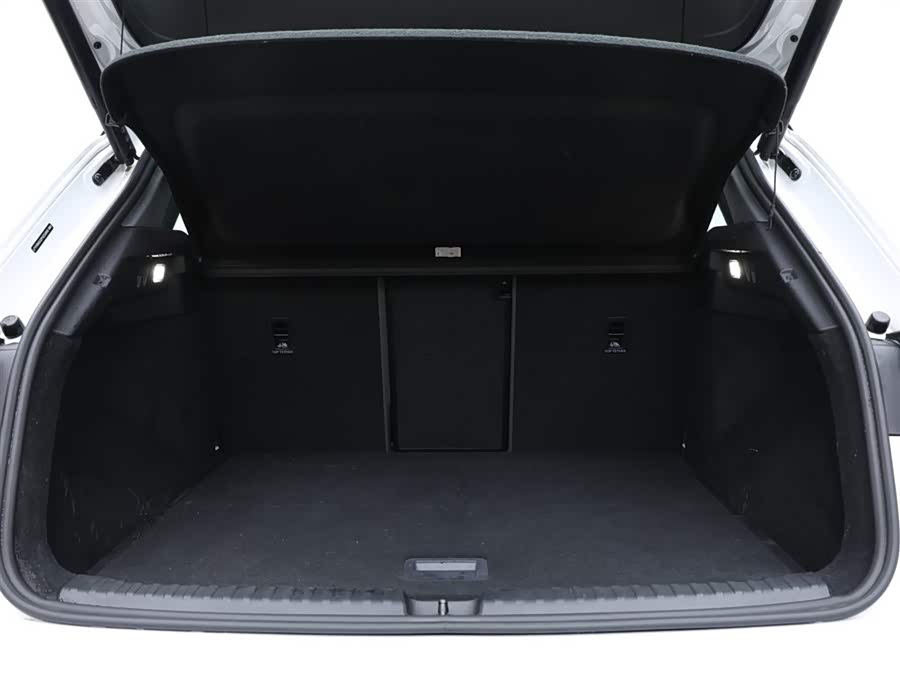 Audi Q4 e-tron 2024 immagine di auto #7