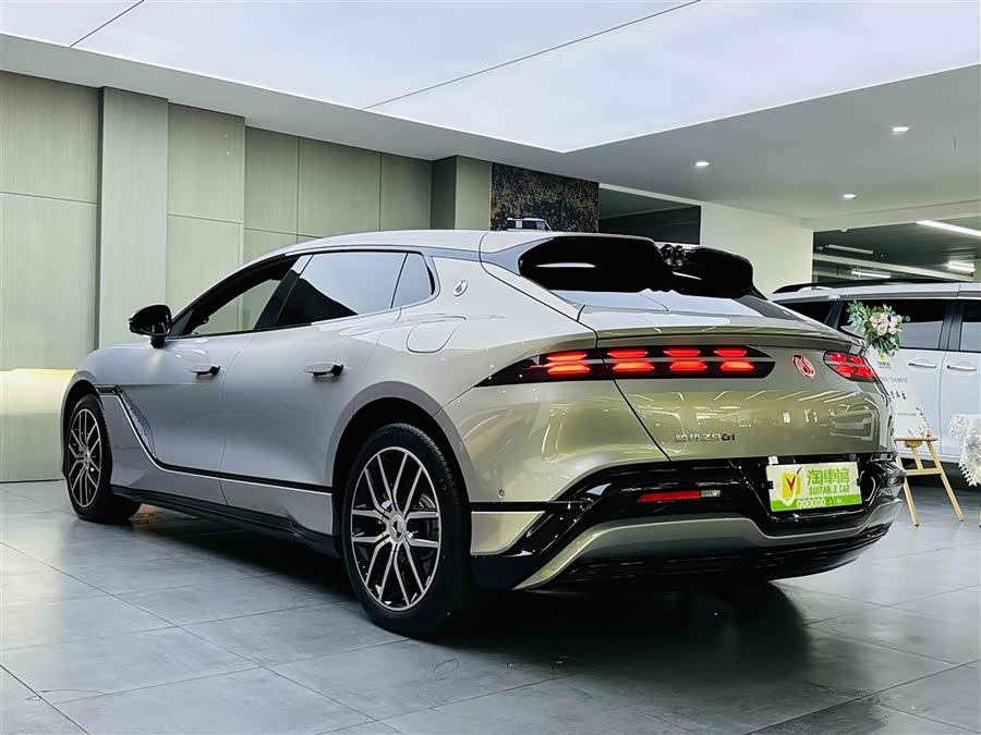 Denza Z9GT 2024 immagine di auto #7