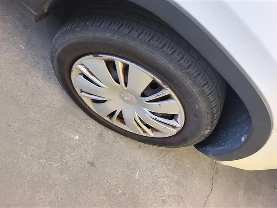 哪吒汽车 哪吒N01 2019 汽车图片 #7