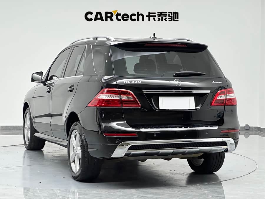 Mercedes-Benz M Class 2015 car image #7