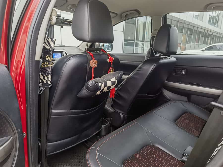 Great Wall M4 2013 car image #7