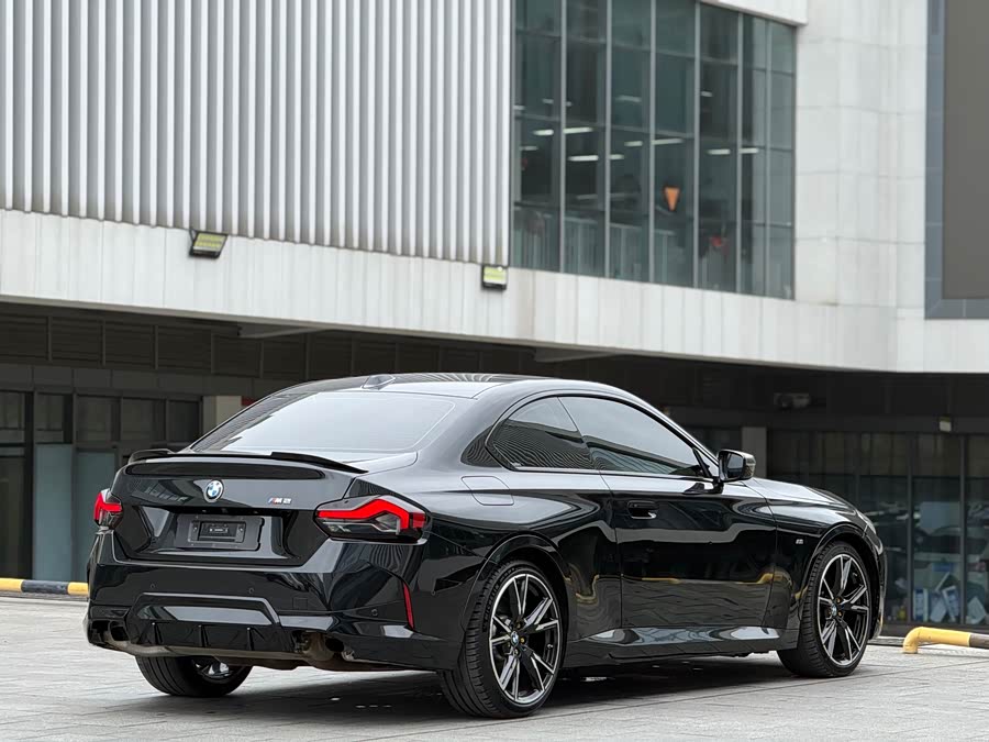 BMW M240i 2024 immagine di auto #7