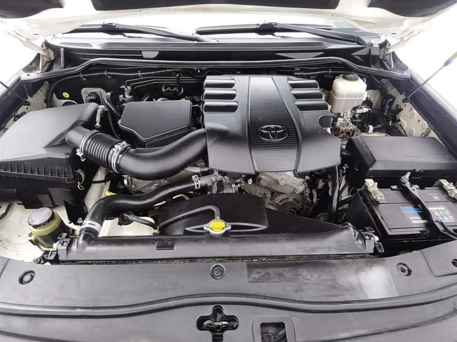 丰田 兰德酷路泽 2013 汽车图片 #7