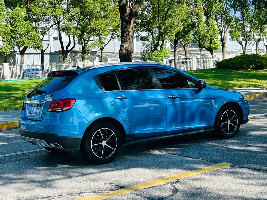 GEELY Emgrand 2015 car image #7