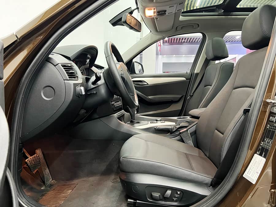 BMW X1 (Imported) 2013 car image #7