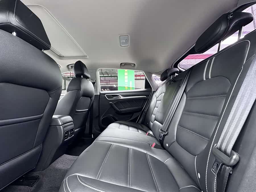 MG 6 New Energy 2019 car image #7