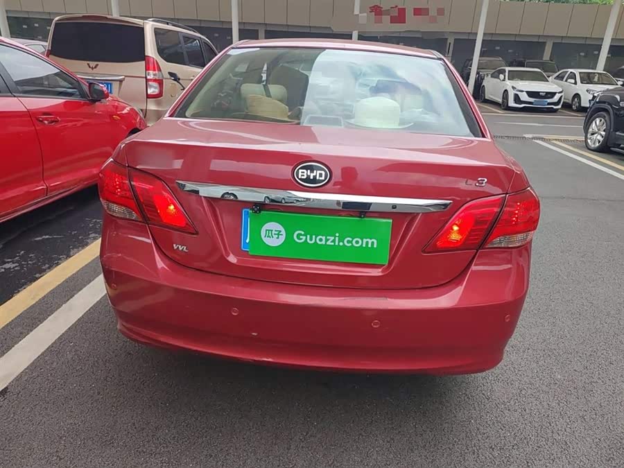 BYD L3 2013 immagine di auto #7