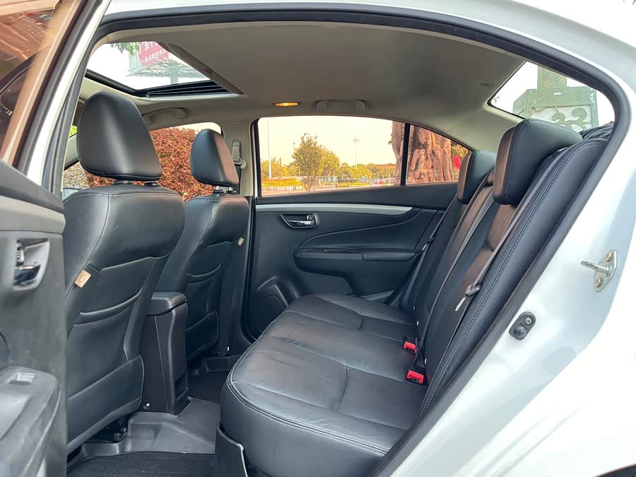 铃木 启悦 2017 汽车图片 #7