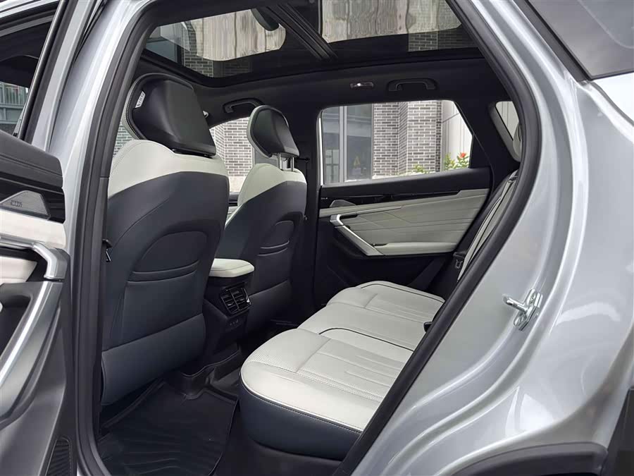 GEELY Boyue L 2023 car image #7