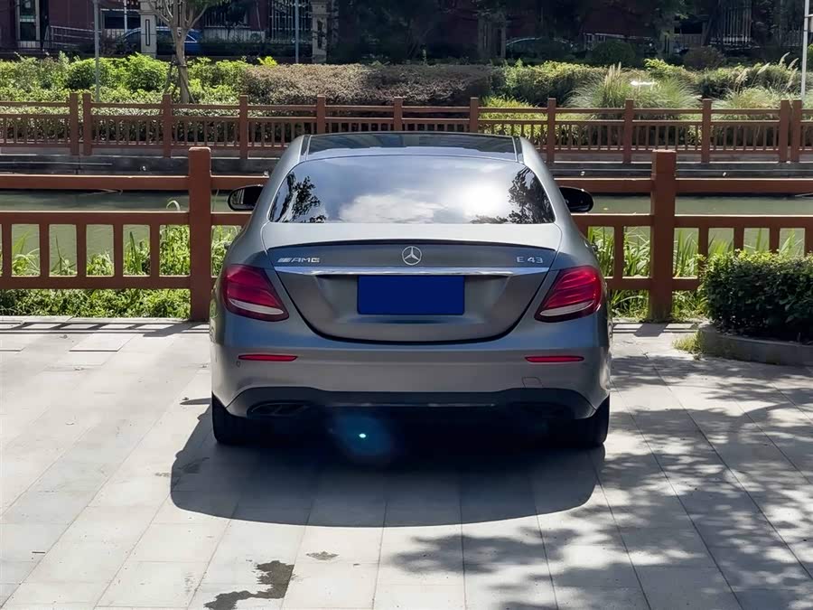 Mercedes-Benz E AMG 2018 immagine di auto #7