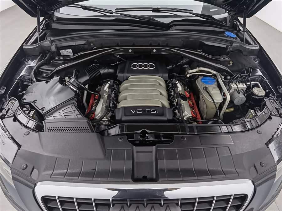 Audi Q5 (Imported) 2011 #7 Audi Q5 (Imported) 2011 car image #7