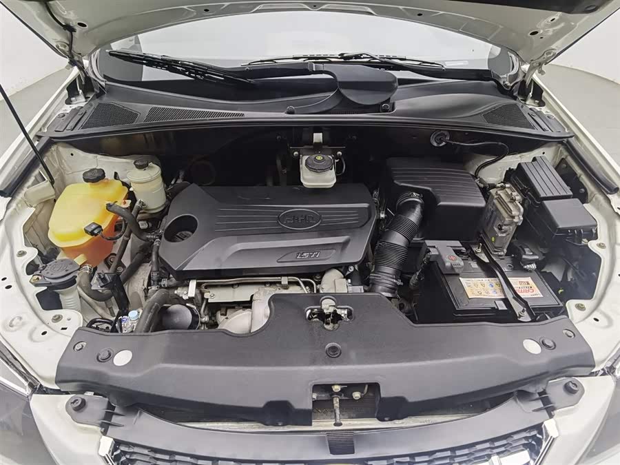 BYD S6 2016 #7 BYD S6 2016 car image #7