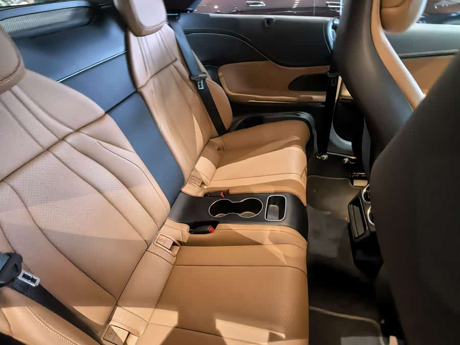 Mercedes-Benz CLE Class 2025 #7 Mercedes-Benz CLE Class 2025 car image #7