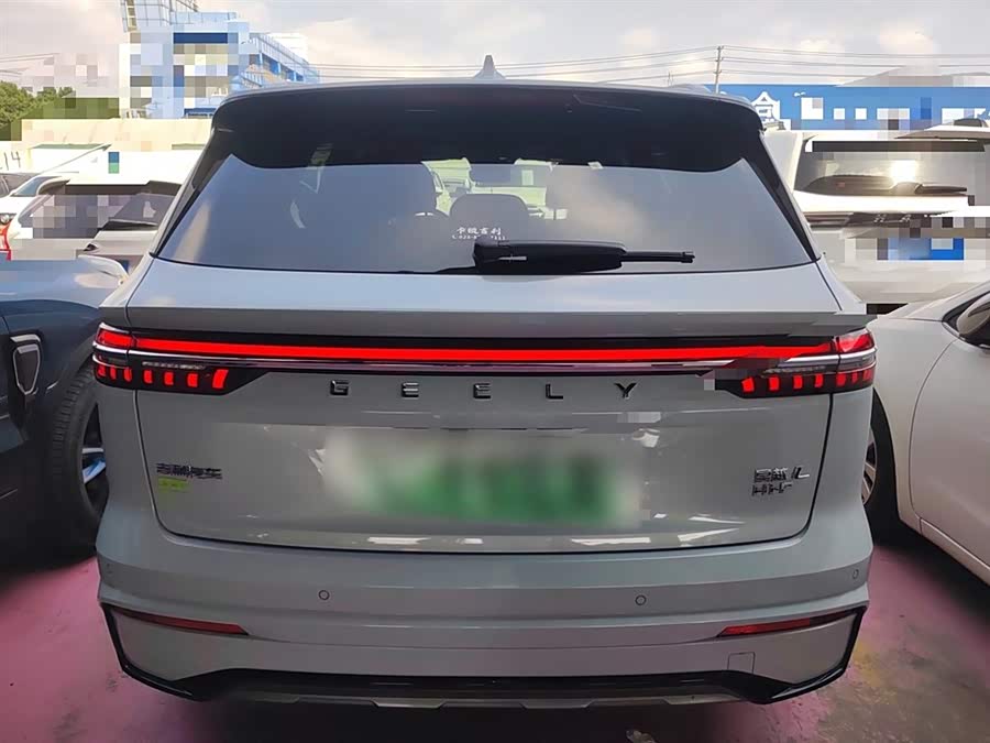 GEELY Monjaro EREV 2023 #7 GEELY Monjaro EREV 2023 car image #7