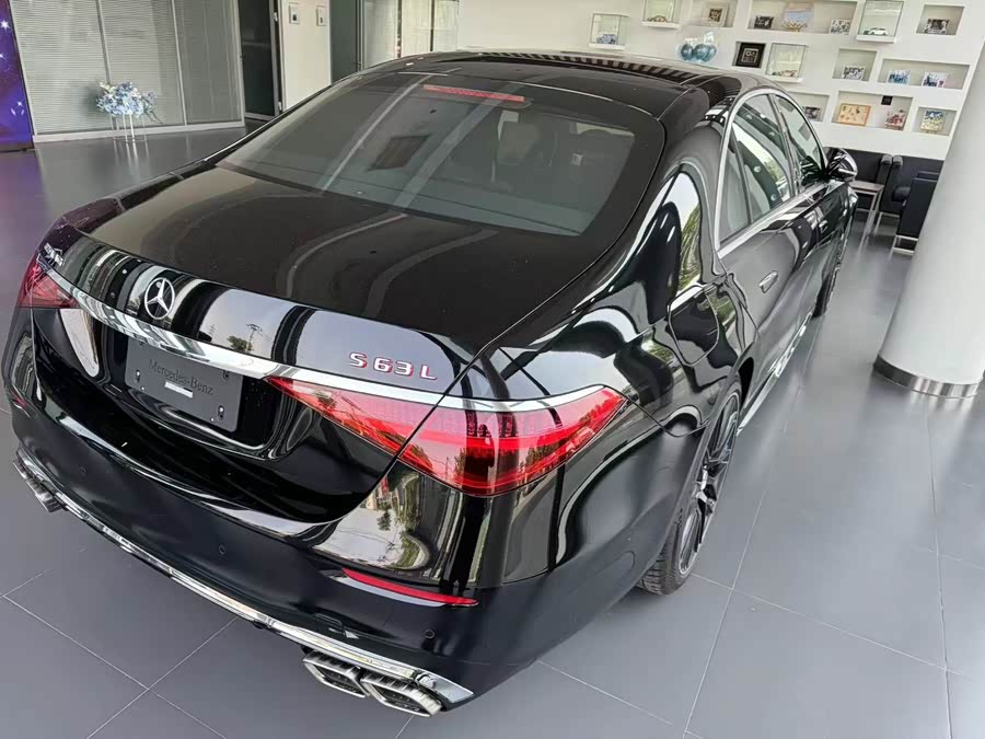 Mercedes-Benz S AMG New Energy 2024 изображение автомобиля #7