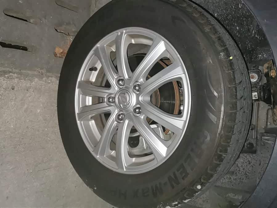 Forthing SX6 2019 immagine di auto #7