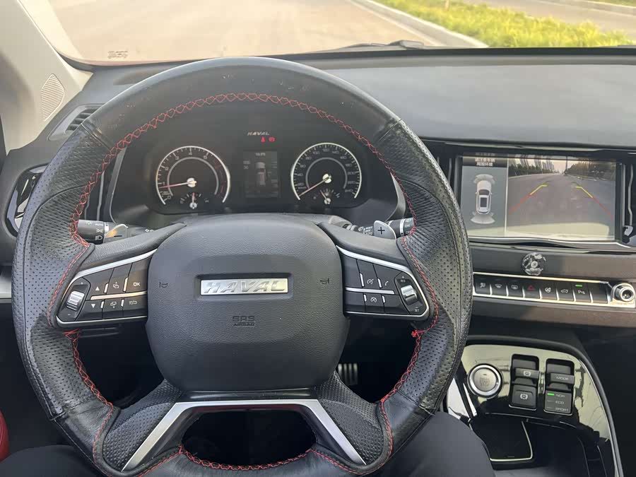 Haval H2s 2017 car image #7