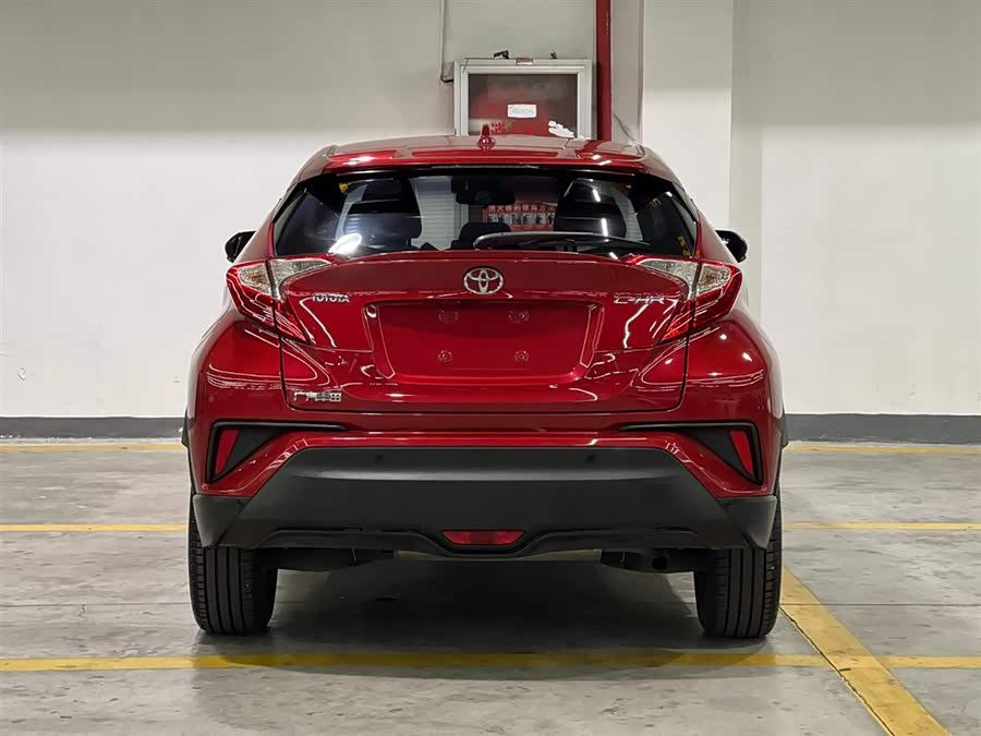 Toyota C-HR 2021 immagine di auto #7