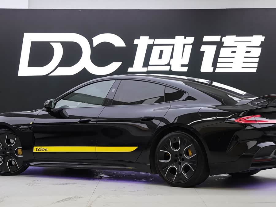 小米汽车 小米SU7 Ultra 2025 汽车图片 #7