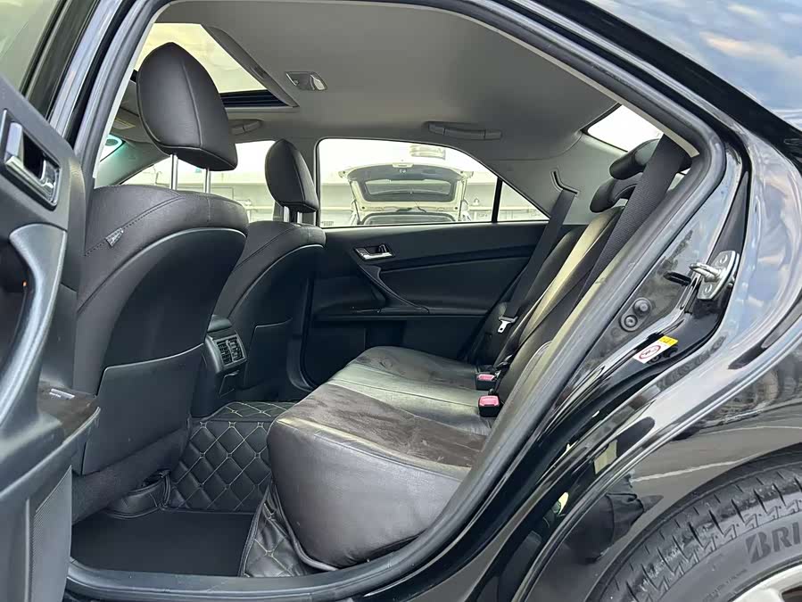 Toyota Reiz 2014 immagine di auto #7