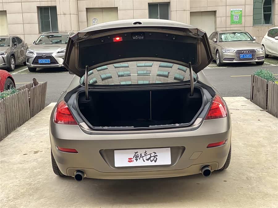 BMW 6 Series 2012 car image #7