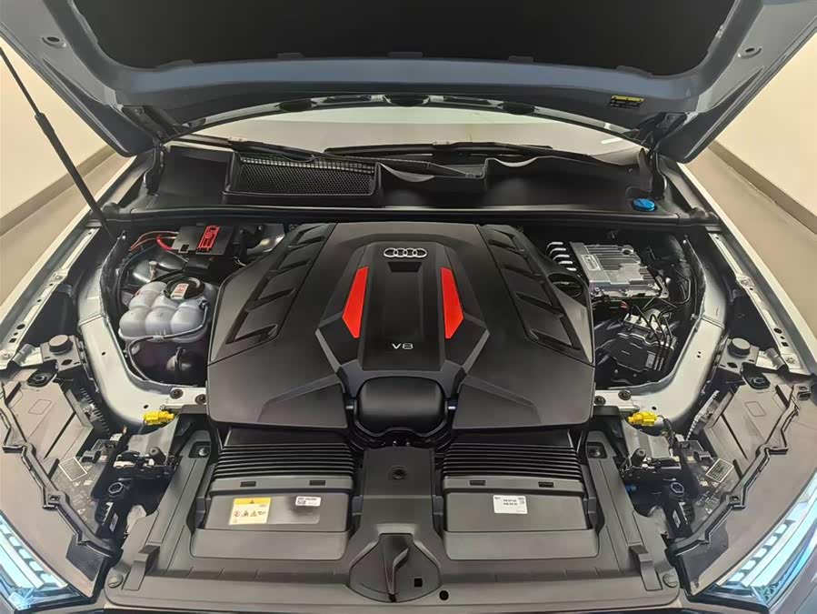 Audi SQ7 2024 #7 Audi SQ7 2024 car image #7