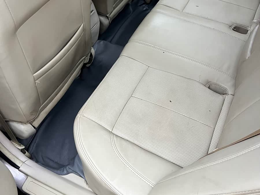 GEELY GC7 2013 car image #7