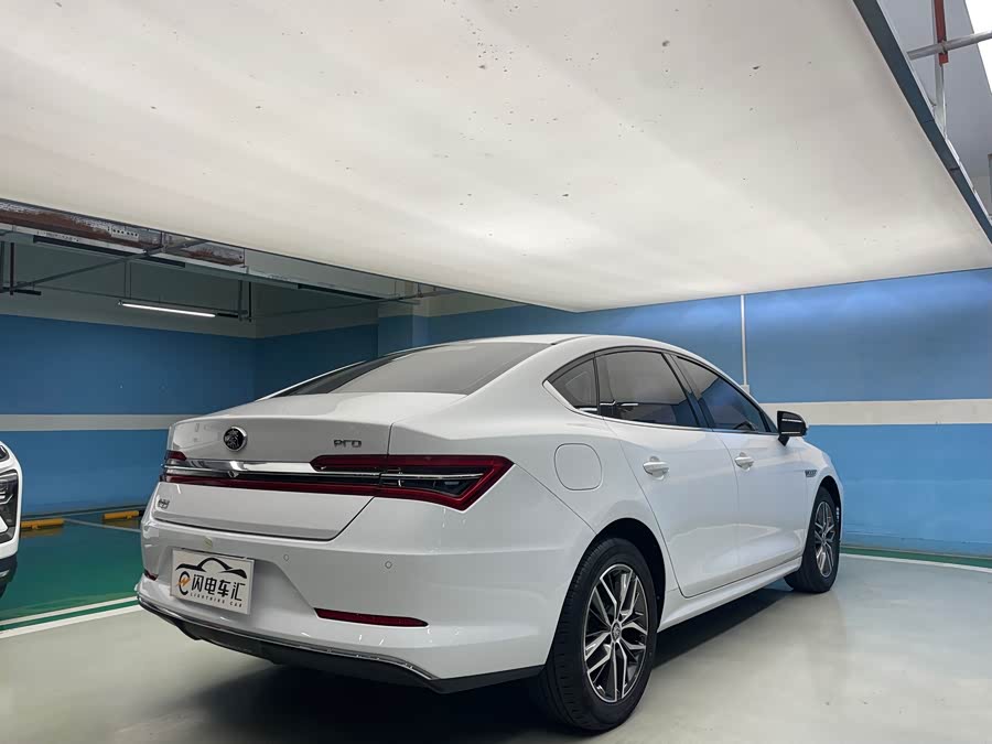 BYD Qin Pro New Energy 2020 immagine di auto #7