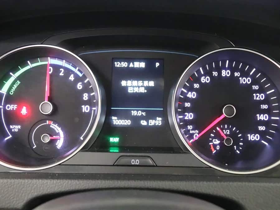 Volkswagen Golf Pure Electric 2020 #7 Volkswagen Golf Pure Electric 2020 car image #7